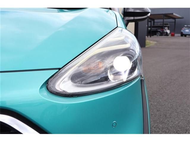 TOYOTA SIENTA 2019