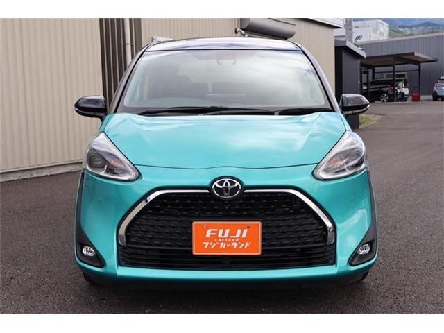 TOYOTA SIENTA 2019