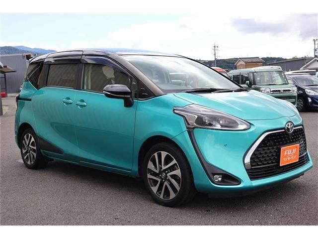 TOYOTA SIENTA 2019