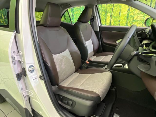 TOYOTA YARIS CROSS HYBRID 2021