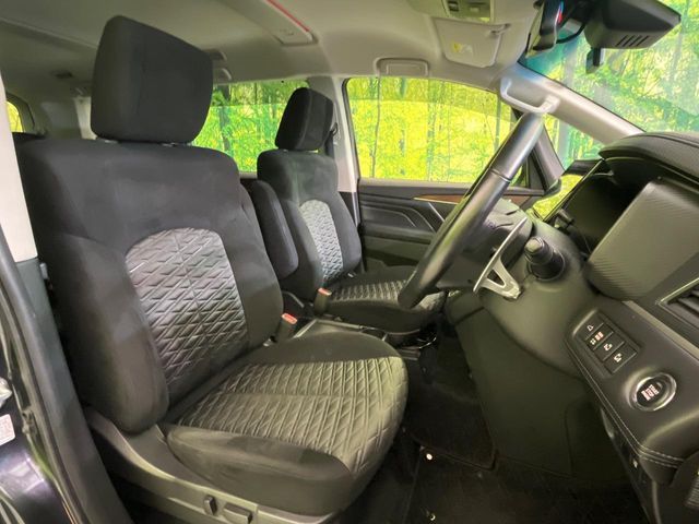 MITSUBISHI DELICA D:5 4WD 2023