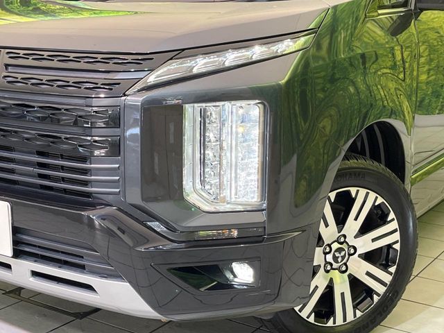 MITSUBISHI DELICA D:5 4WD 2023