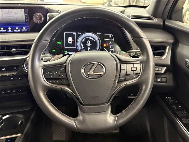 TOYOTA LEXUS UX250h 2021