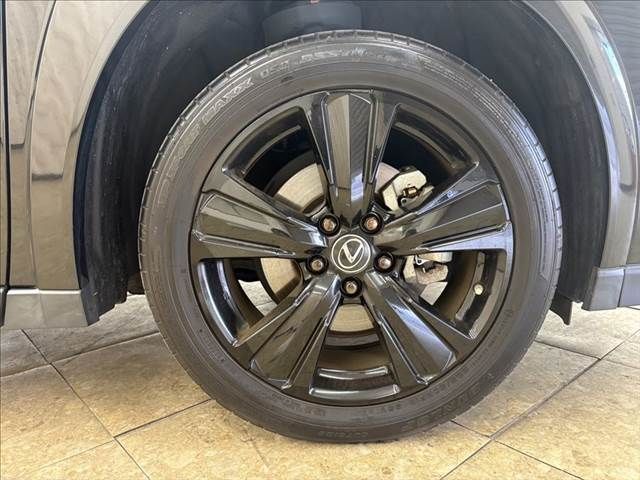 TOYOTA LEXUS UX250h 2021