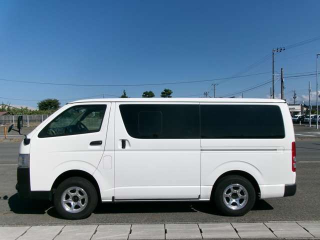 TOYOTA HIACE van 4WD 2016