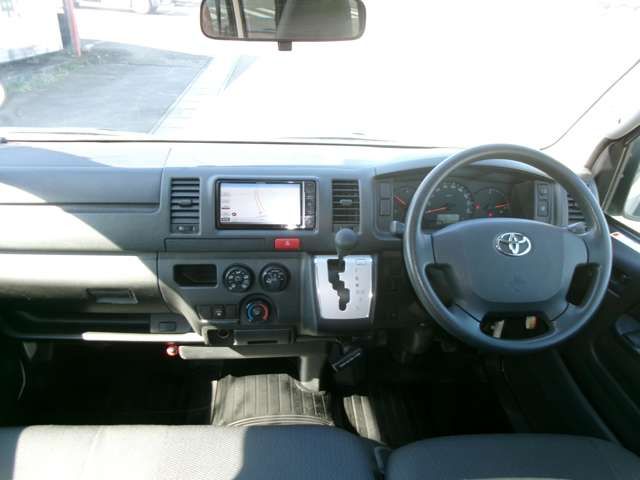 TOYOTA HIACE van 4WD 2016