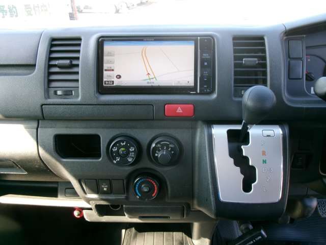 TOYOTA HIACE van 4WD 2016