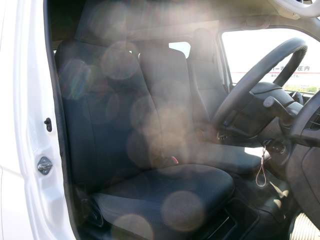 TOYOTA HIACE van 4WD 2016