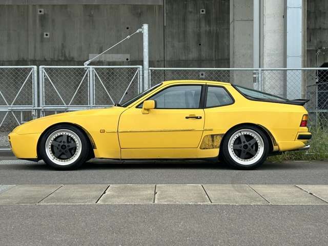 PORSCHE PORSCHE 944 1991