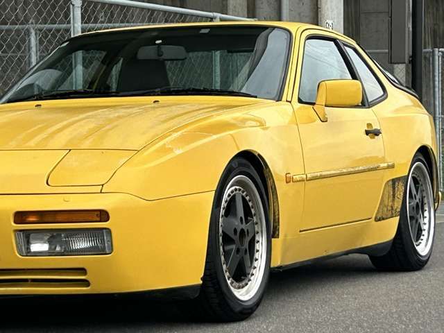 PORSCHE PORSCHE 944 1991