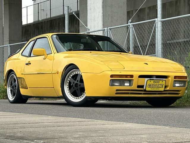 PORSCHE PORSCHE 944 1991