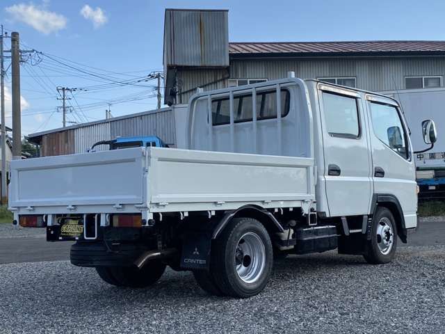 MITSUBISHI CANTER GUTS 2005