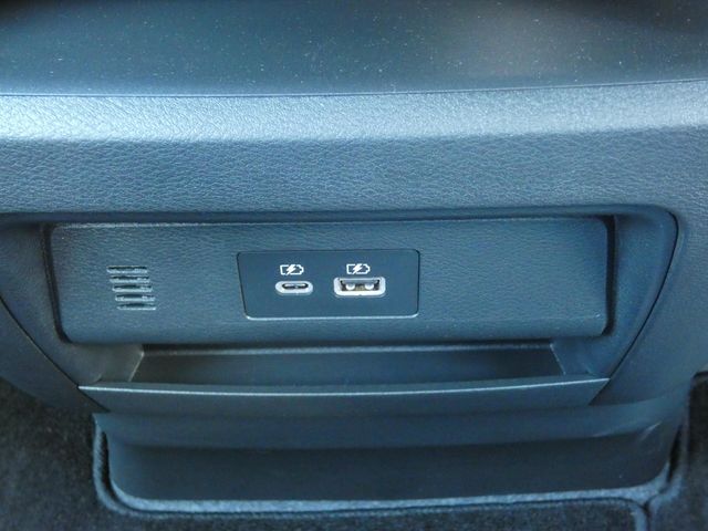 NISSAN SERENA  WG 2025