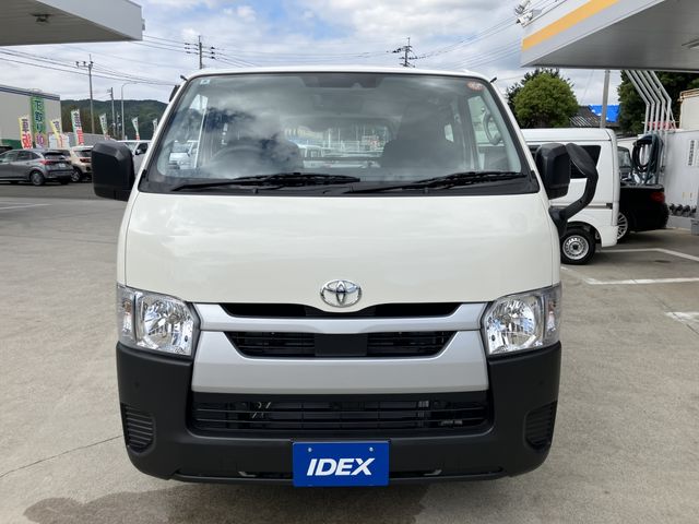 TOYOTA HIACE van 1.15t 2WD 2025