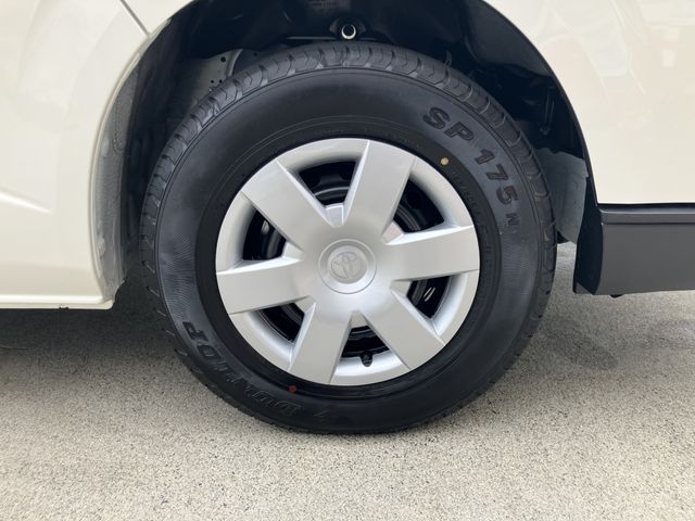 TOYOTA HIACE van 1.15t 2WD 2025