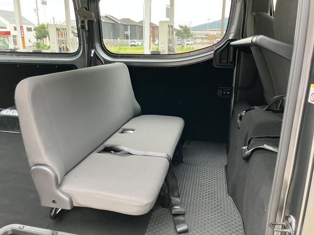 NISSAN CARAVAN van 1.2t 2WD 2023