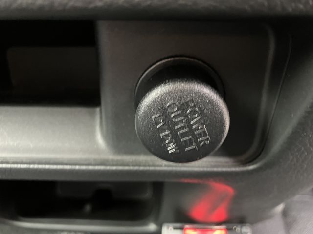 NISSAN CARAVAN van 1.2t 2WD 2023