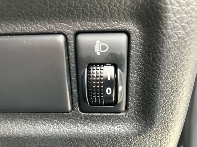 NISSAN CARAVAN van 1.2t 2WD 2023