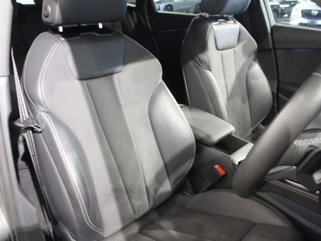 AUDI AUDI A4 AVANT 2022