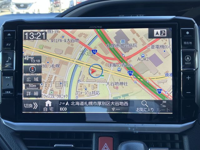 TOYOTA VOXY 4WD 2017