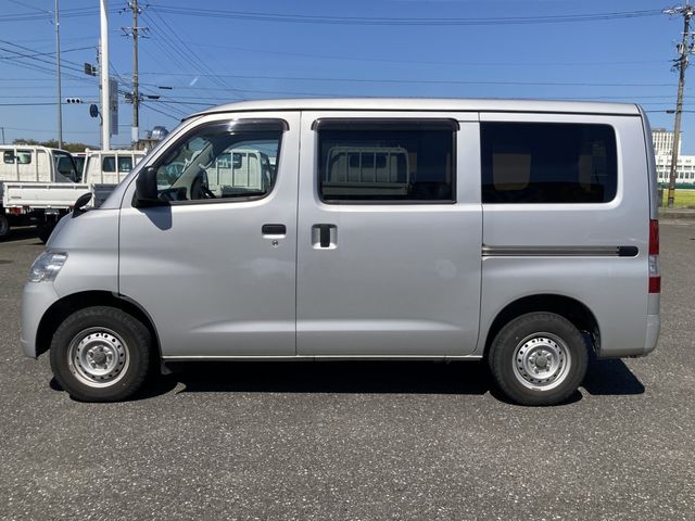 TOYOTA TOWNACE van 2WD 2017