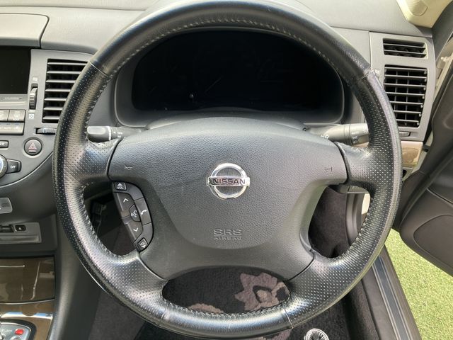 NISSAN CIMA 2005