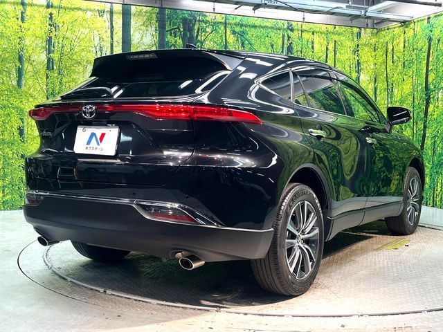 TOYOTA HARRIER 2WD 2022