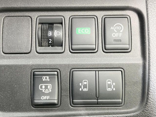 NISSAN SERENA  S-HYBRID 2017