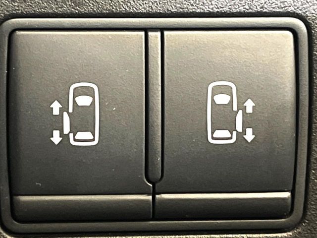 NISSAN SERENA  S-HYBRID 2017