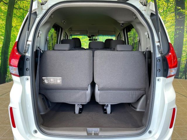 HONDA FREED HYBRID 2017