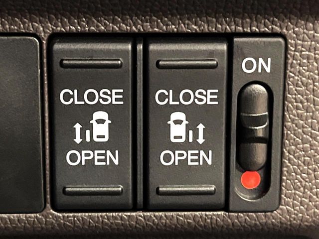 HONDA FREED HYBRID 2023