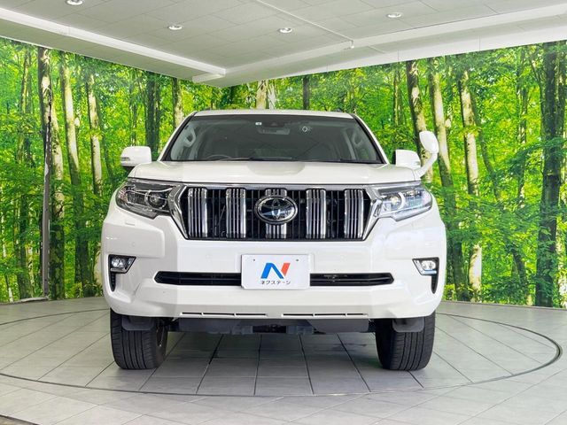 TOYOTA LANDCRUISER PRADO 2022