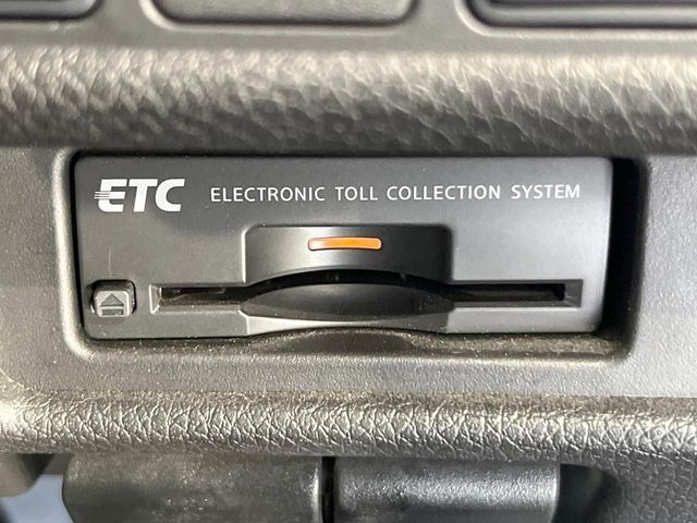 NISSAN X-TRAIL 2WD 2015