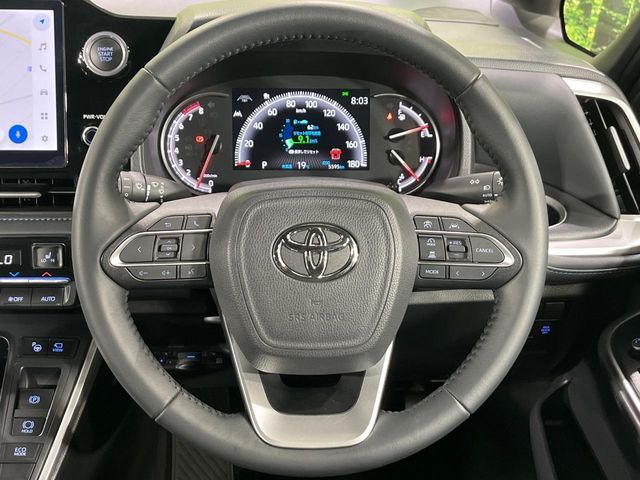 TOYOTA VOXY 4WD 2023