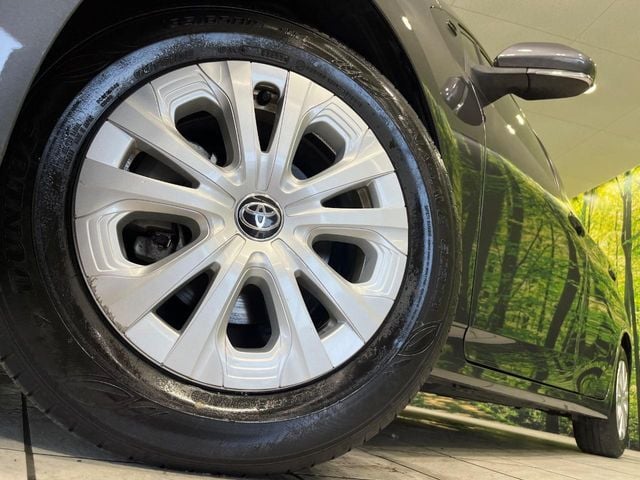 TOYOTA PRIUS 4WD 2022