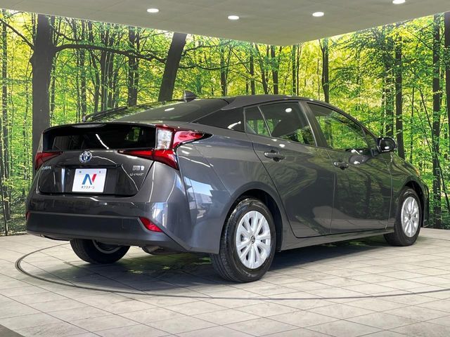 TOYOTA PRIUS 4WD 2022