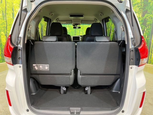 HONDA FREED HYBRID 2023