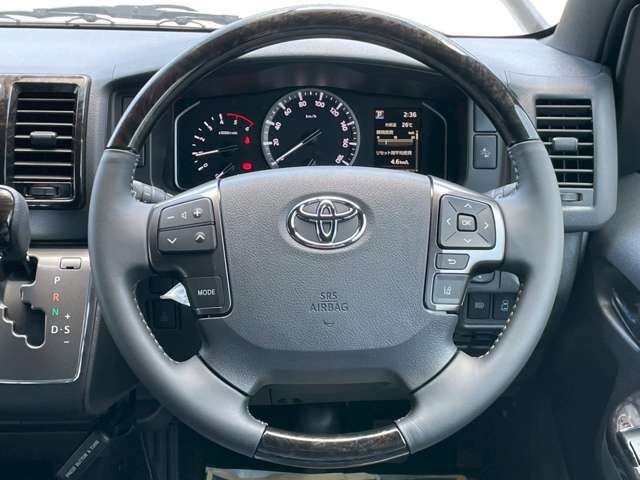 TOYOTA HIACE van 2WD 2024