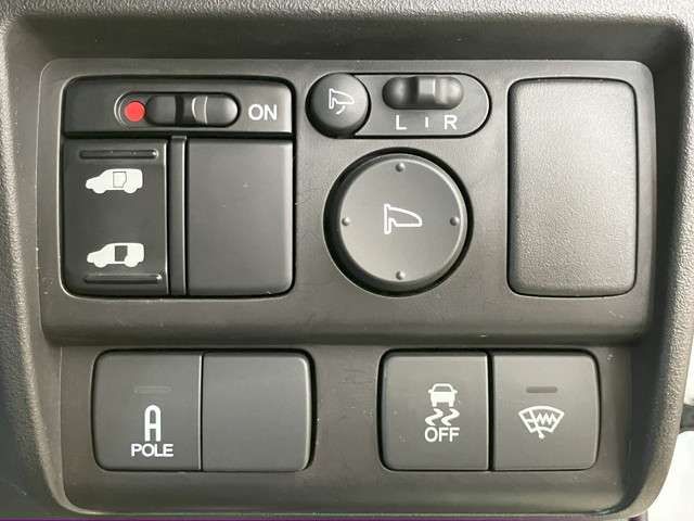 HONDA FREED 4WD 2014