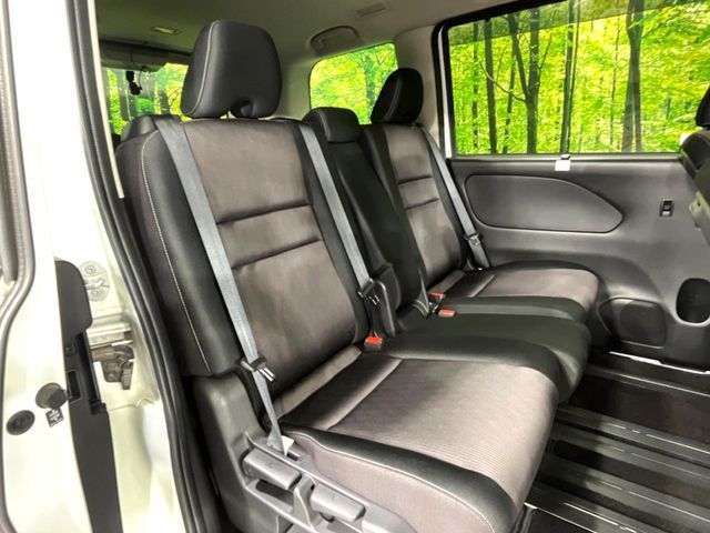 NISSAN SERENA  S-HYBRID 4WD 2017