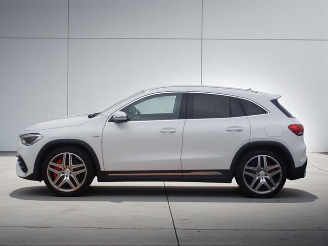 MERCEDES BENZ MERCEDES AMG GLA class 2023