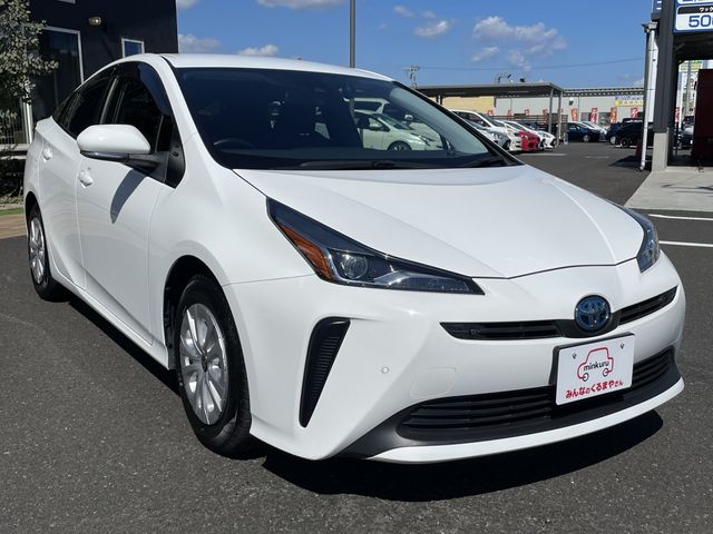 TOYOTA PRIUS 2020