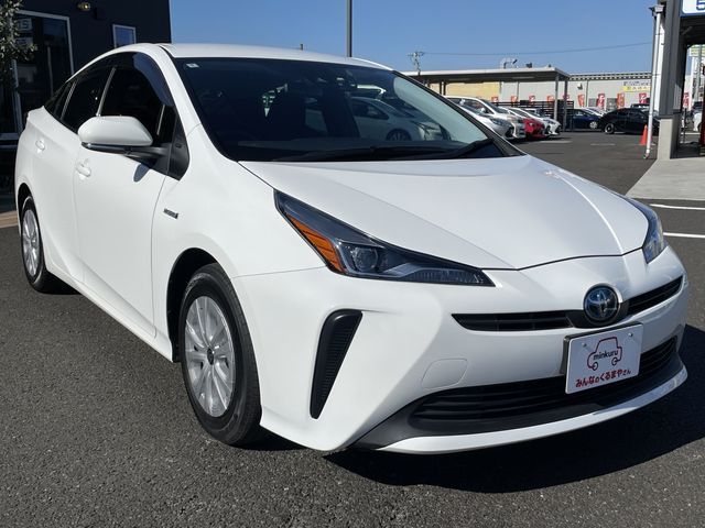 TOYOTA PRIUS 2020