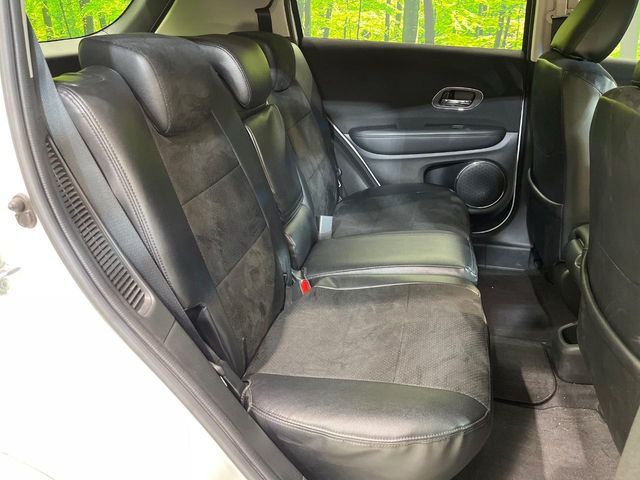 HONDA VEZEL HYBRID 2017