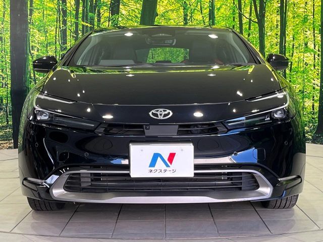 TOYOTA PRIUS 4WD 2024