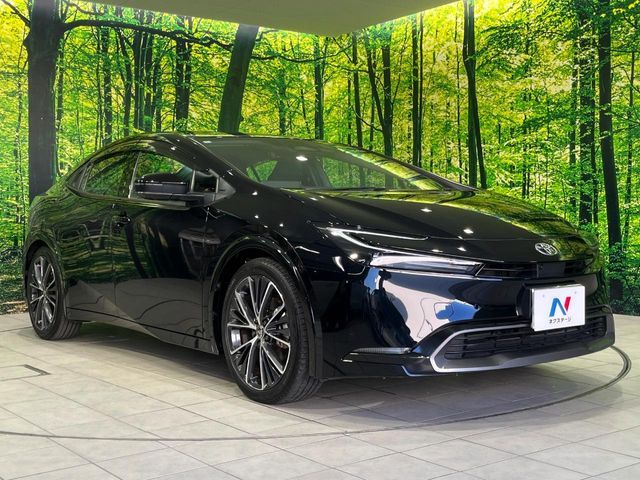 TOYOTA PRIUS 4WD 2024