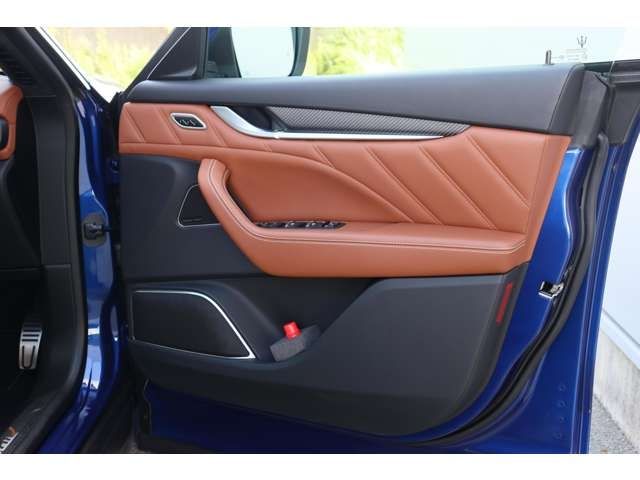 MASERATI MASERATI Levante 2021