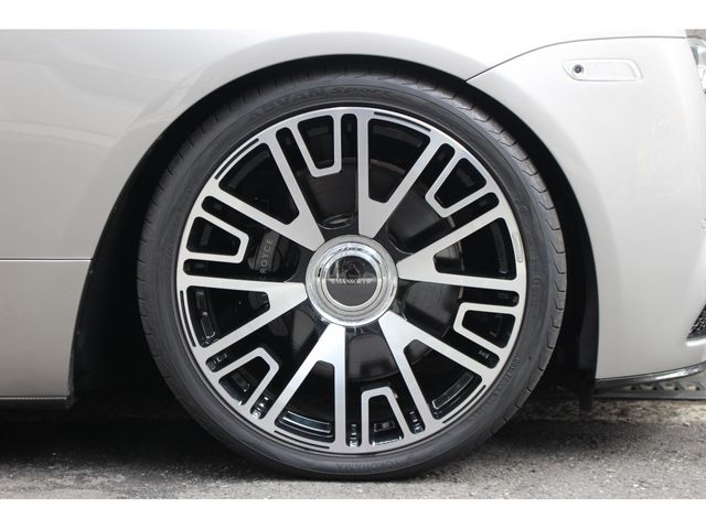 ROLLS-ROYCE ROLLS-ROYCE open 2017