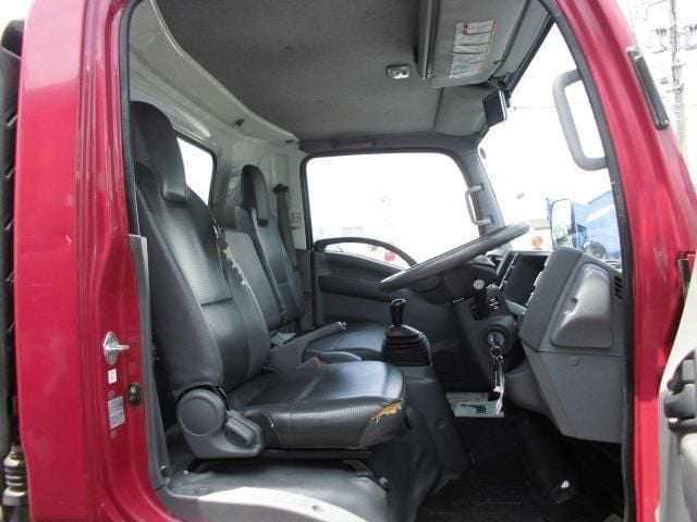 ISUZU ELF 2014