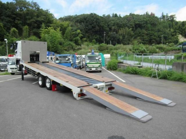 MITSUBISHI FUSOU SUPER GREAT 2025